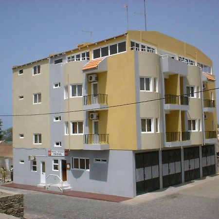 Residencial Por Do Sol Hotel Porto Novo  Ngoại thất bức ảnh